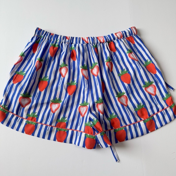 Bouffants and Broken Hearts Striped Strawberry Print Pajama Set Blue White Red S - Picture 13 of 13